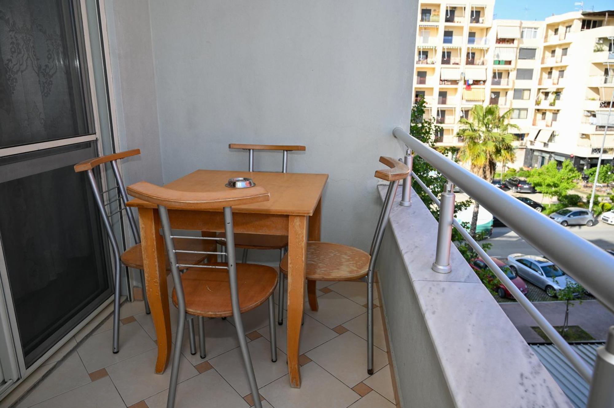 Hotel Vila Emes ドゥラス 部屋 写真